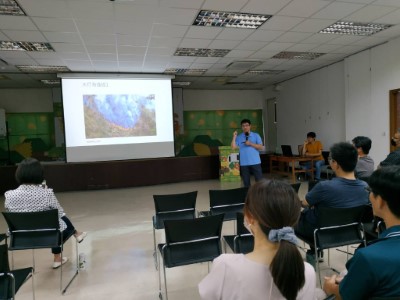 林業試驗所潘孝隆助理研究員授課