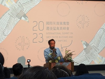 滿洲鄉鄉長古榮福致詞