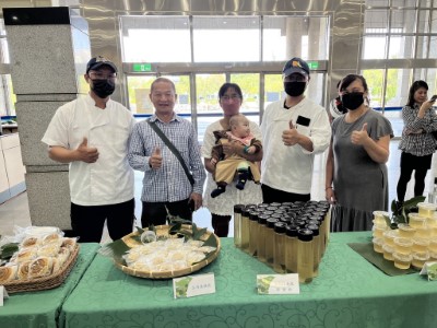 大雪山合作社社員提供土肉桂特色料理