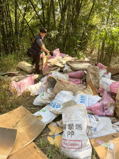 警林破獲髒老鼠4