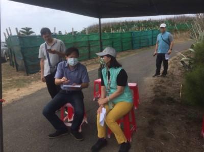 林業及自然保育署屏東分署分署長楊瑞芬（右）與澎湖縣政府消防局進行意見交流4