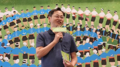 嘉義大學黃文理教授分享參與協助都歷部落節水水稻栽種和跨域合作的過程
