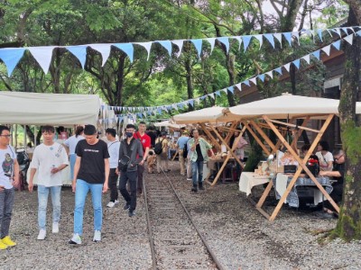 本次林場音樂會搭配林場市集活動，讓遊客及在地民眾獲得雙重享受。