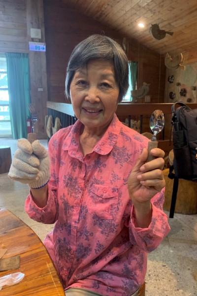 【森林木工坊】親手製作特色餐具(東眼山自然教育中心提供)