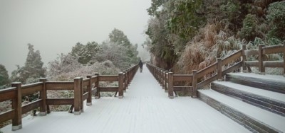 翠峰湖環湖木棧道