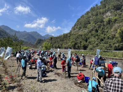 一起在大甲溪沿岸種下特色樹種