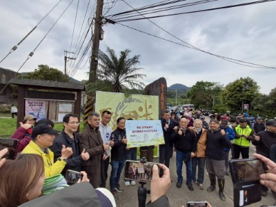 賓航賓士與台灣農民組合協會簽約認購彩田米