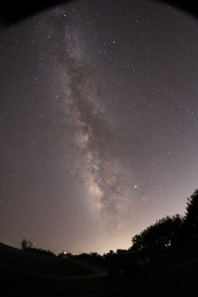 林業保育署嘉義分署與嘉義市天文協會推出7-9月「暑夏星森」天文生態營，帶領民眾在阿里山享受夏季銀河與豐富生態