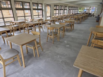 整修後用餐區1