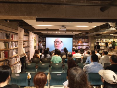現場播映主題影片〈給世界的南庄橙〉，呈現南庄橙從保種復育、部落文化再現到國際果醬大賽參展的行動歷程。