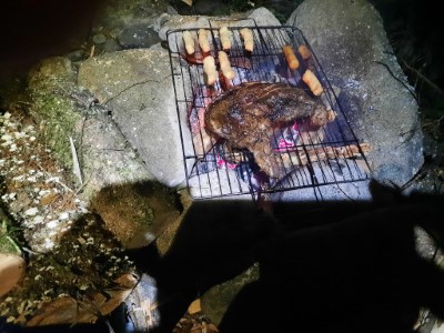 國有林地內違規引火烤肉樣態(林業保育署新竹分署提供)