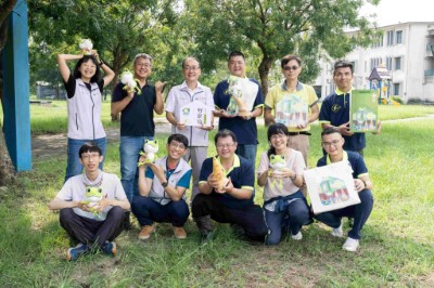 林業保育署嘉義分署積極推動「諸羅樹蛙友善棲地管理標章」與「諸羅樹蛙生態服務給付示範計畫」，兼顧保育與生產