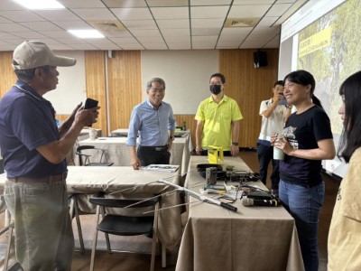 與獵人協會交流野調經驗