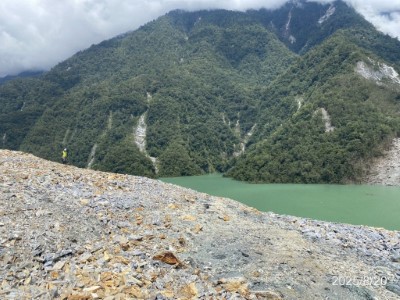 馬太鞍溪上游堰塞湖