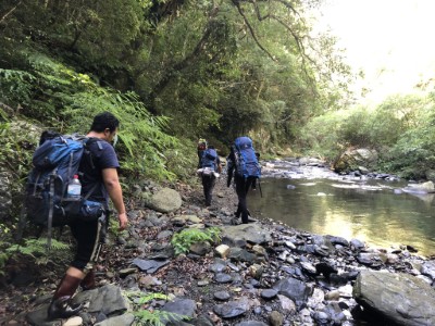 圖四、深山特遣-溯溪(林業保育署新竹分署提供)