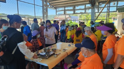 小花蔓澤蘭香氛蠟燭製作活動