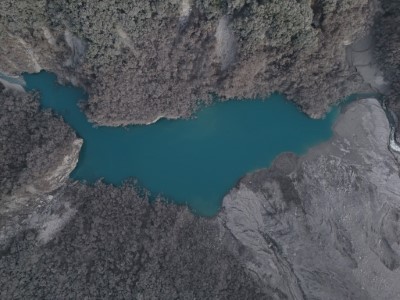 114年10月7日上午空拍堰塞湖區，初判無異常變化。