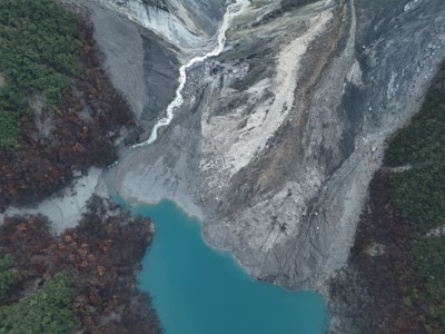 1141020-馬太鞍堰塞湖空拍