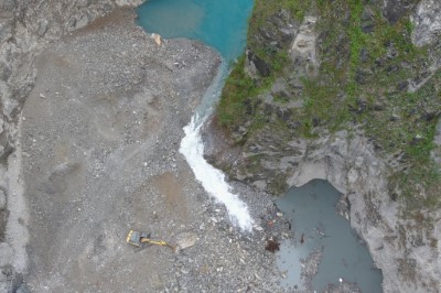 114年10月28日立霧溪燕子口堰塞湖