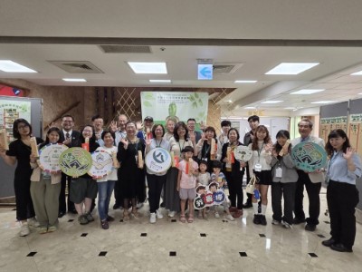 參賽者以土肉桂葉食譜拚創意，現場熱烈交流、分享彼此的料理心得