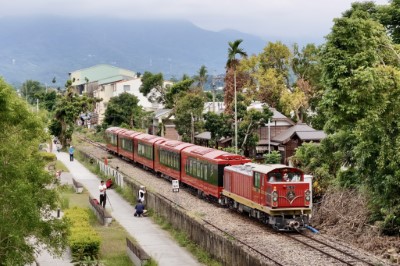 森里號於鹿麻產路段測試(林鐵及文資處吳明翰拍攝)