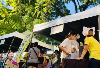 慈心有機農業發展基金會推廣友善農業，市集當日有集點兌獎活動