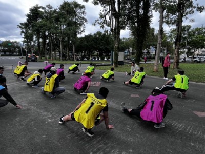 術科測驗-負重跑走前熱身