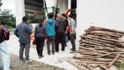 技術人員說明設備機組操作及實機運轉5