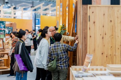 「國產材臺灣館」展出國產木板材