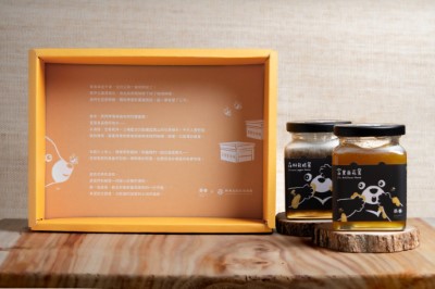 盒蓋內加入品牌起源介紹，闡述產品理念與情感意義。