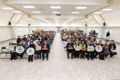 從森林到課桌椅：校園木育與永續—建國中學導入國產木材課桌椅啟用記者會與會貴賓大合照