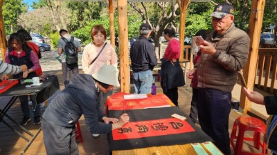 2025年書法家現場揮毫春聯-2