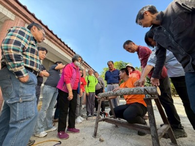 透過段木香菇及木耳經營實務課程，讓學員們了解段木香菇栽培過程各項重要訣竅