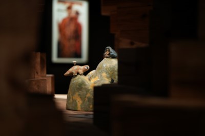 藝術家HOM徐至宏以陶藝回應高一生獄中創作〈杜鵑山〉