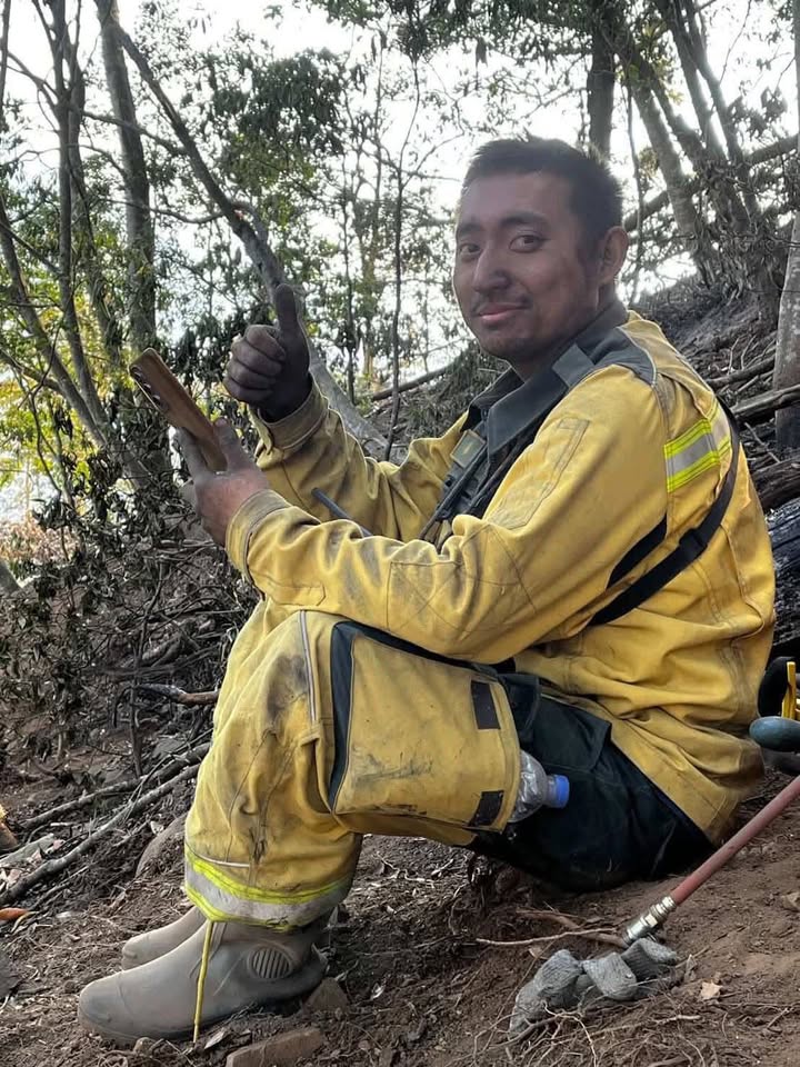 【🚨最危險警報｜火星Bye-Bye，不讓護管員們黑臉吃土】#支持看留言

 一聽到火災，很多人第一時間想到的，通常是消防員 🚒
但在國有森林裡，投入森林火災防救第一線的，是我們的 #森林護管員。當...