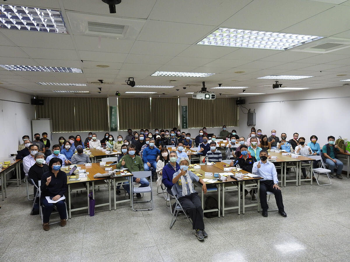 推動保育平台，公私協力執行狐蝠保育行動，增加合作機會，整合各方資源，有效擴大臺灣狐蝠保育工作之效益